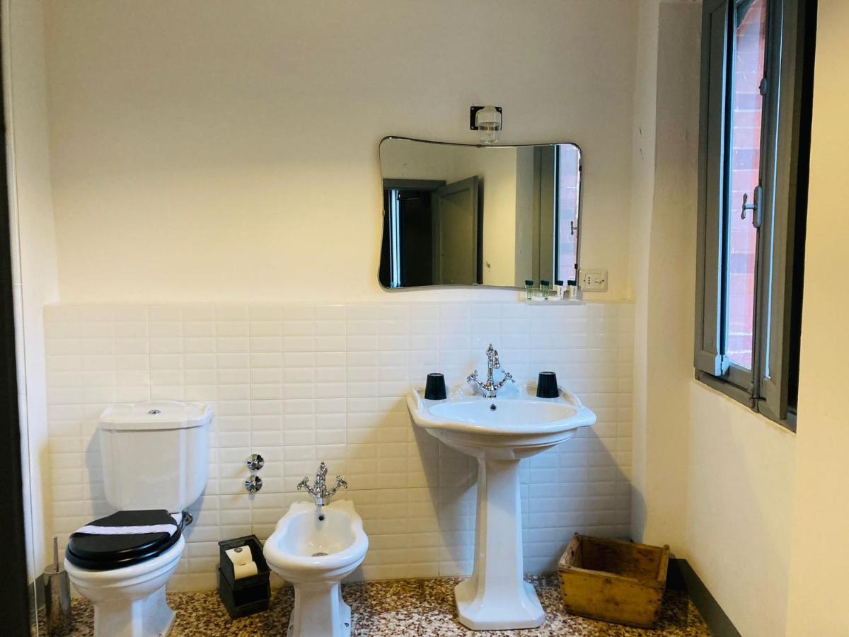 La Locanda Di גרצאנו ויסקונטי מראה חיצוני תמונה